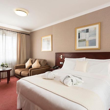 Hotel Savoy Saint Helier Bagian luar foto