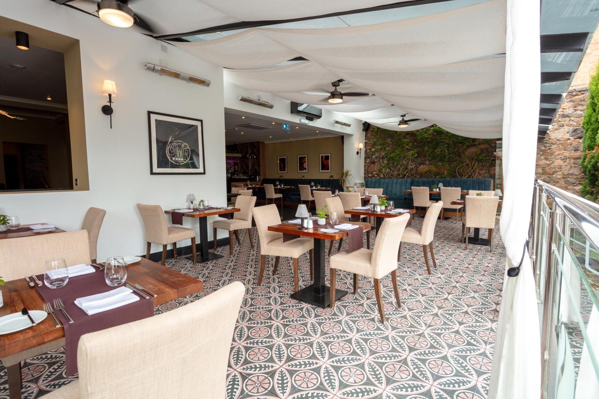 Hotel Savoy Saint Helier Bagian luar foto