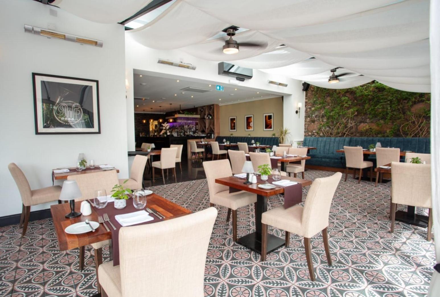 Hotel Savoy Saint Helier Bagian luar foto