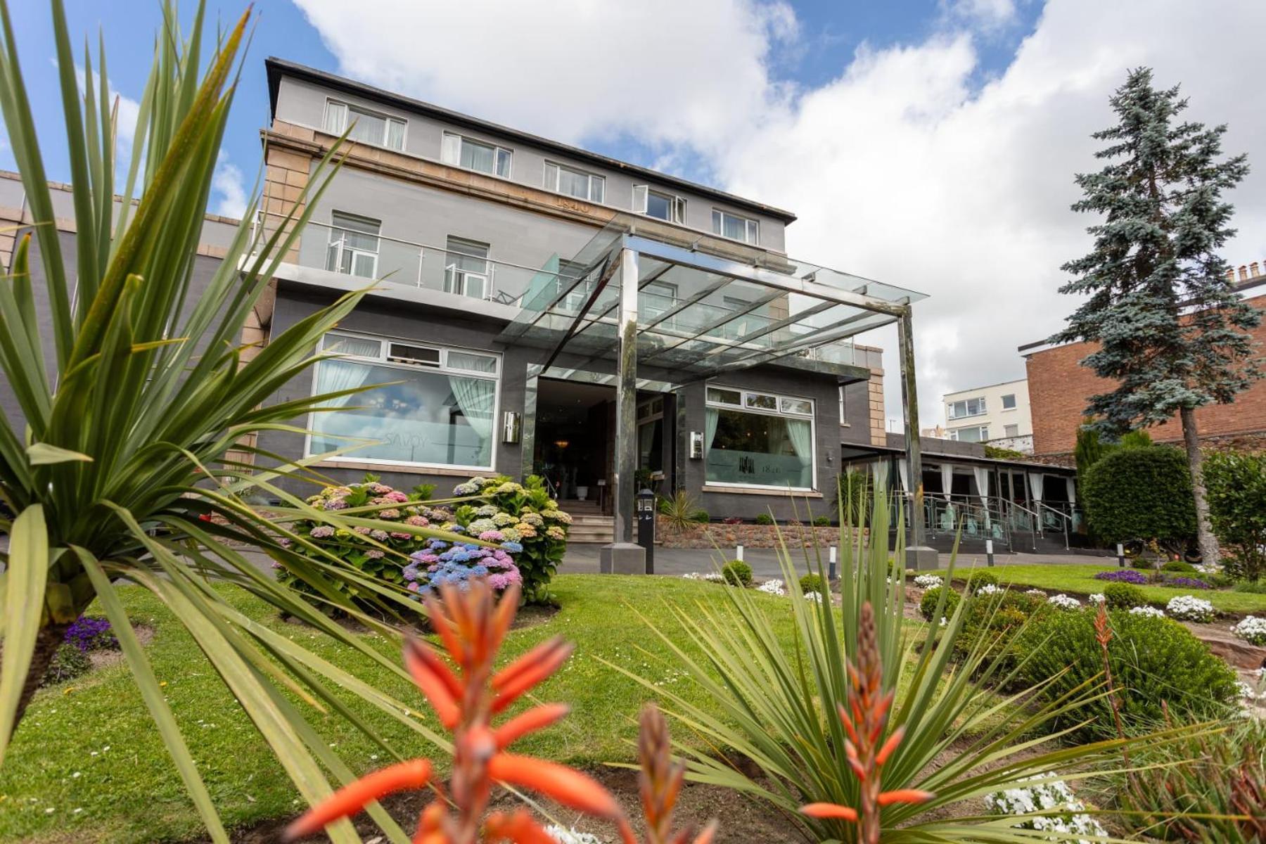 Hotel Savoy Saint Helier Bagian luar foto